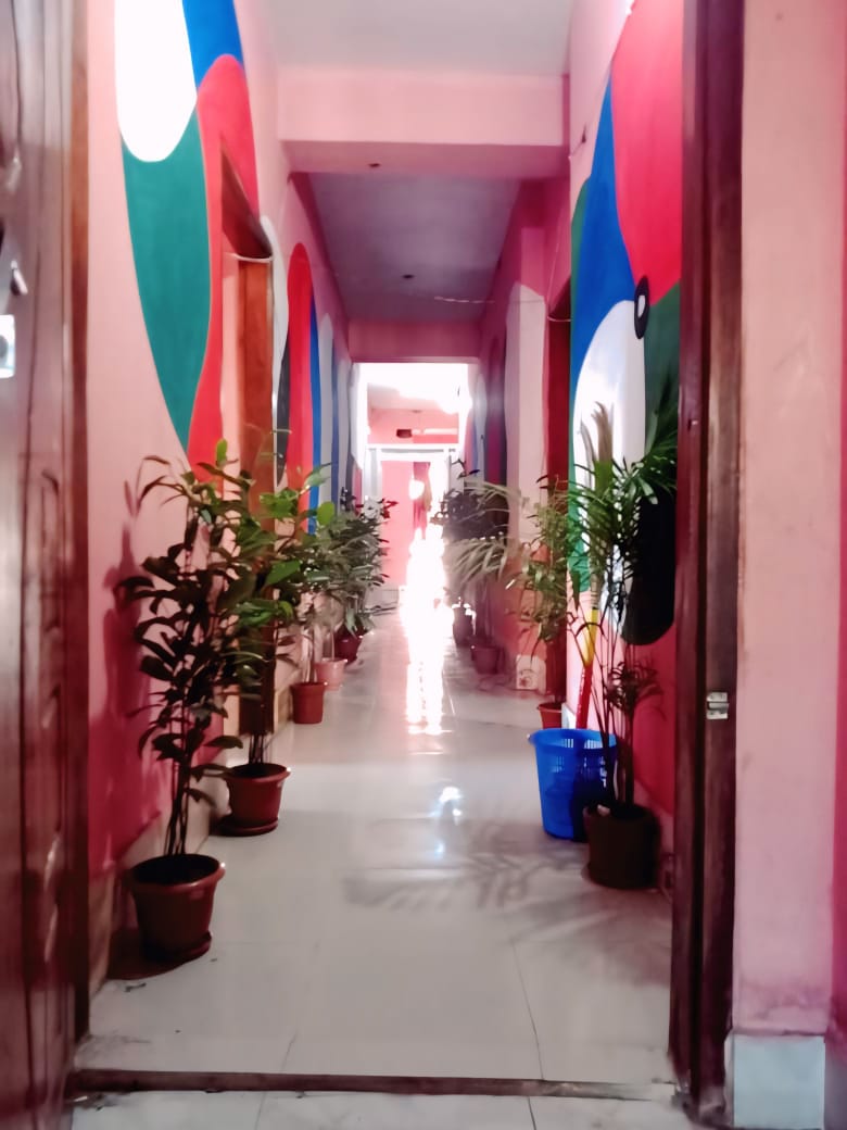 মহিলা বিভাগের দ্বিতীয় গেট